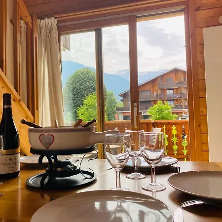 Duplex Chaleureux Pres Du Grand Massif Express Avec Balcon Et Garage Prive - Fr-1-624-33 Samoens