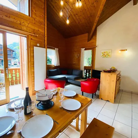 Duplex Chaleureux Pres Du Grand Massif Express Avec Balcon Et Garage Prive - Fr-1-624-33 *